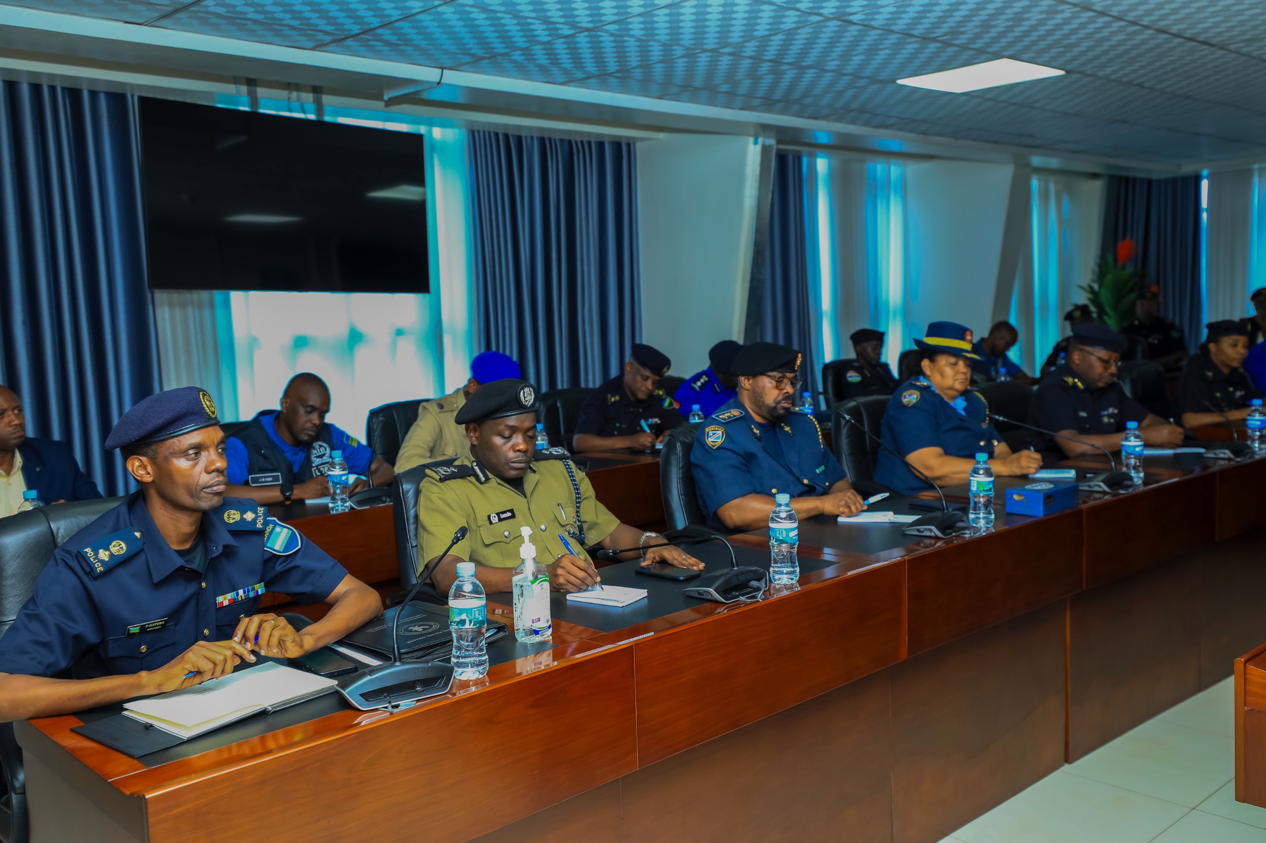 Police Senior Command and Staff Course students begin internal study tour on community-based conflict management